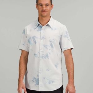 LULULEMON Airing Easy Short Sleeve Shirt